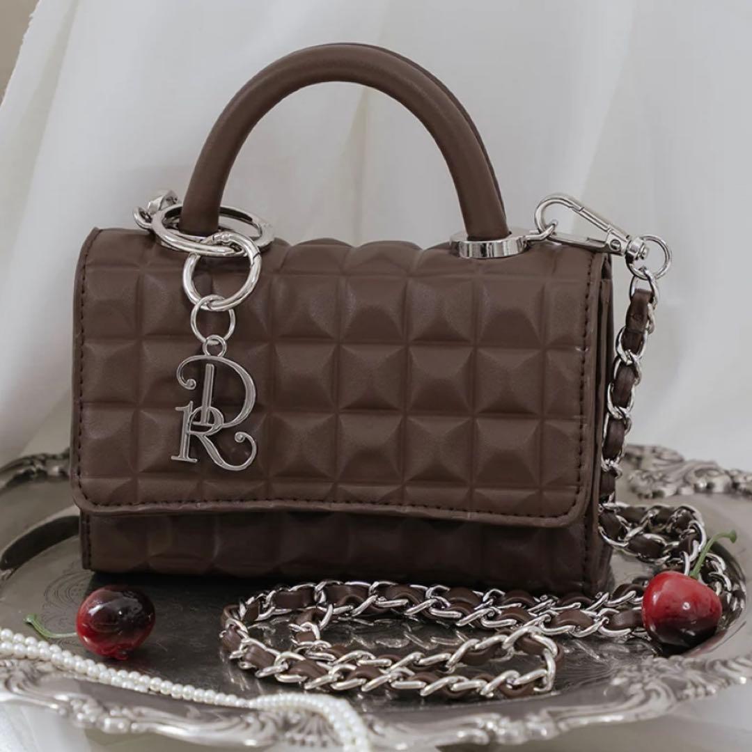 Darich DRチャームチョコレートハンドバッグ ブラウン