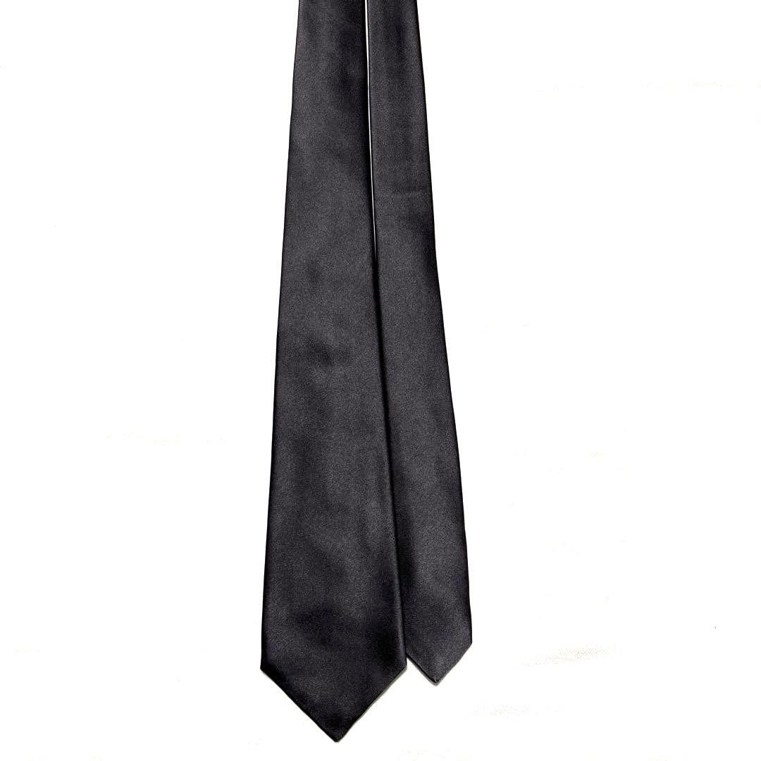 極美品　Kiton キートン　ネクタイ　濃灰　セッテピエゲ　肉厚　光沢