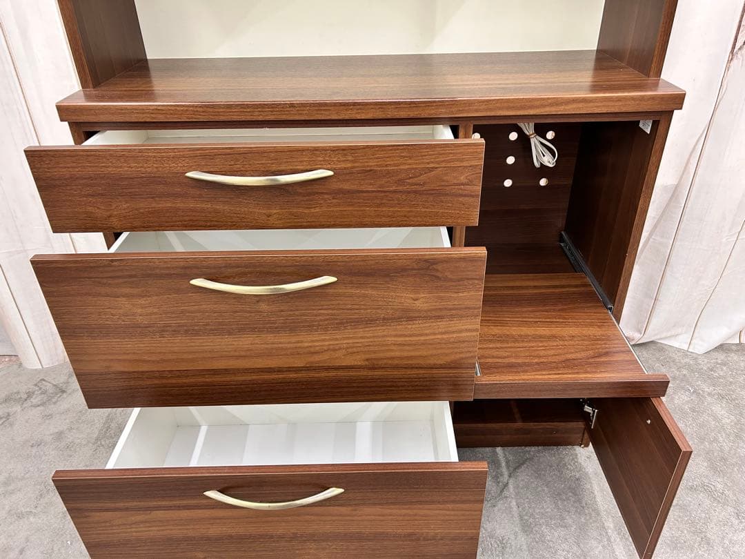 食器棚　キッチンキャビネット