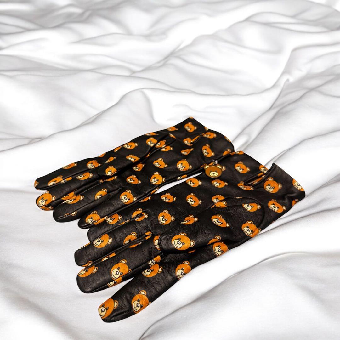 極美品 MOSCHINO モスキーノ テディベア チャーム 手袋 レザーグローブ