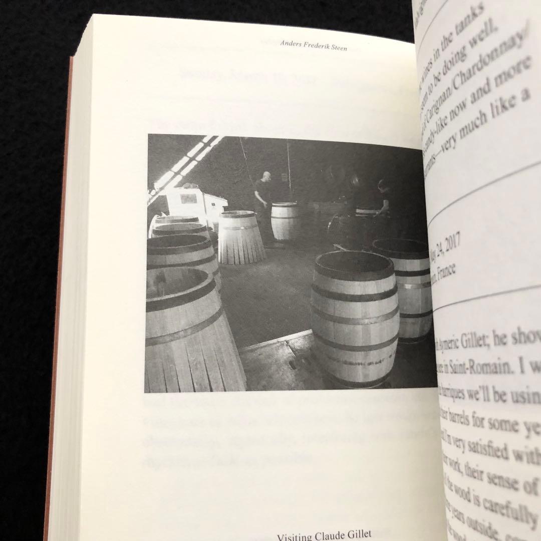 「Poetry Is Growing in Our Garden」ワイン関連本