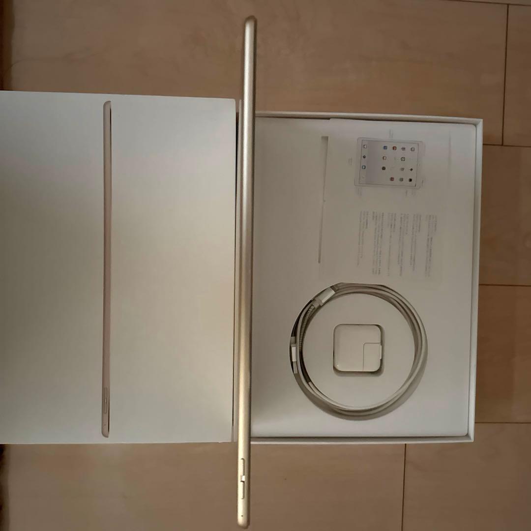 美品iPad Pro Wi-Fi 128GB 12.9インチ　第1世代 ケース付