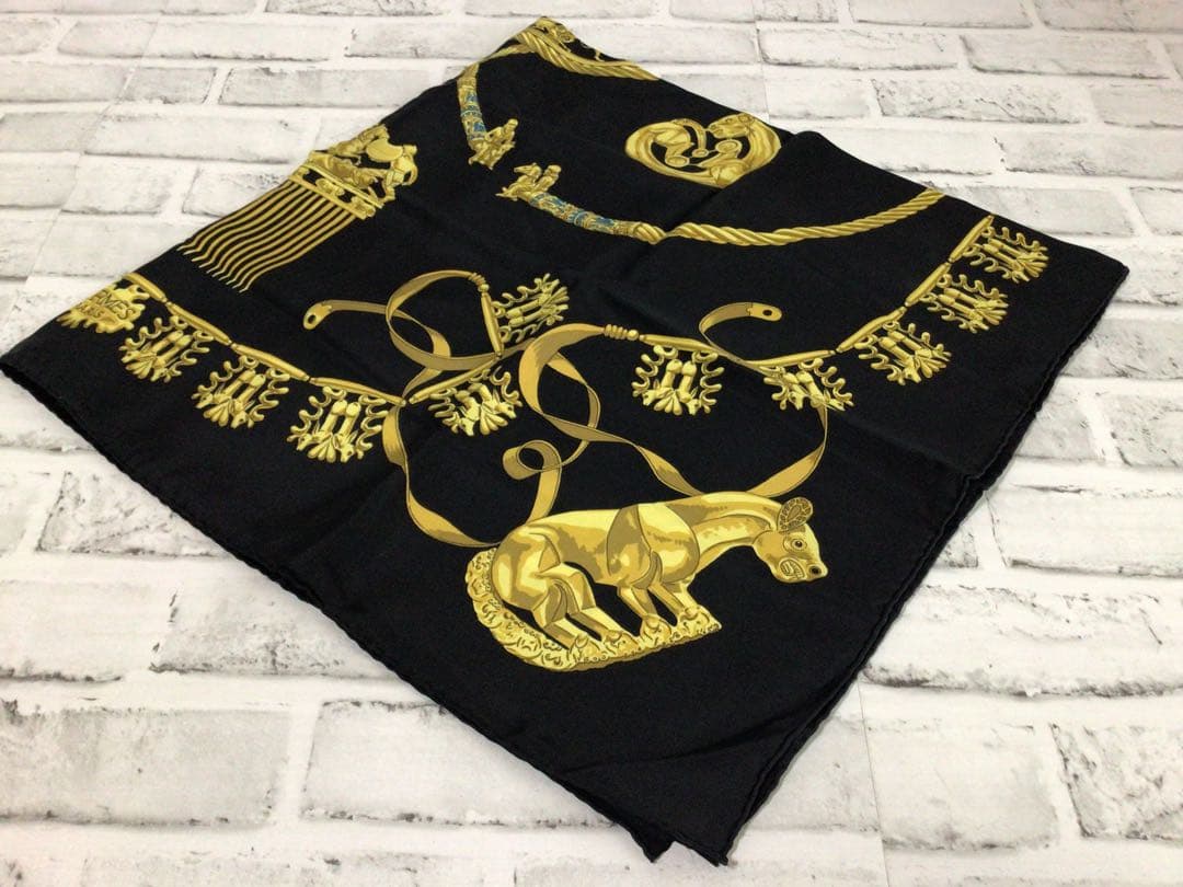 W004 保管品 HERMES/エルメス 大判 スカーフ ホース柄 古着
