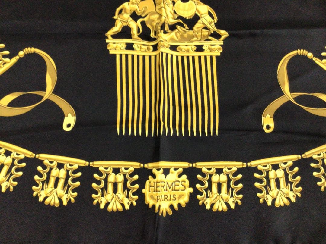 W004 保管品 HERMES/エルメス 大判 スカーフ ホース柄 古着