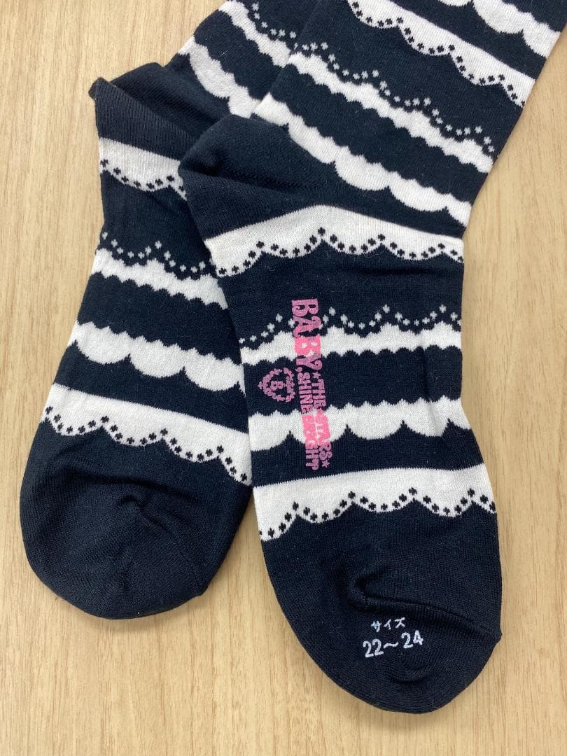 【m−00457】ボーダー　レース柄　オーバーニー　ソックス　4足セット