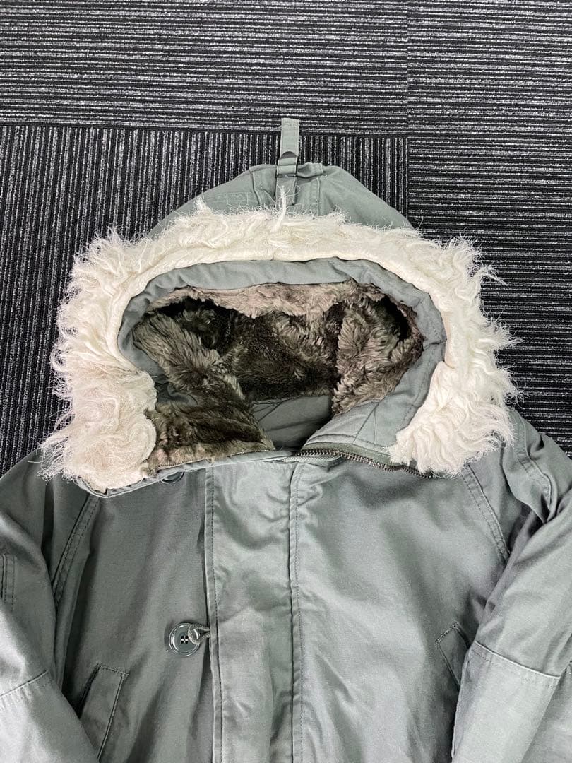 ジ*ン様 80s 米軍実物 N-3B サイズL