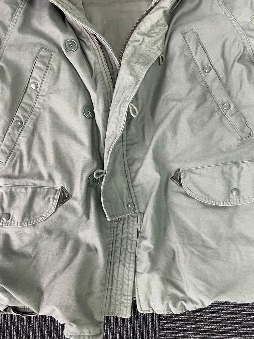 ジ*ン様 80s 米軍実物 N-3B サイズL