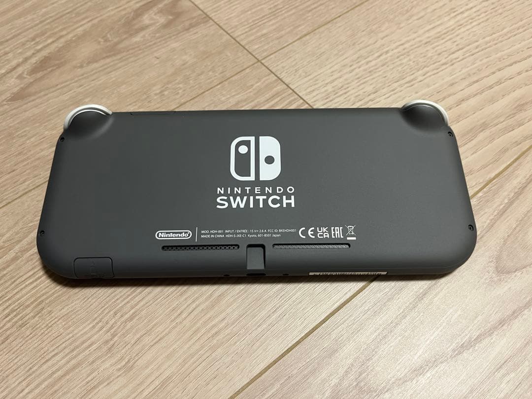 Nintendo Switch Lite 本体、ケース、カバー、充電器、箱付き