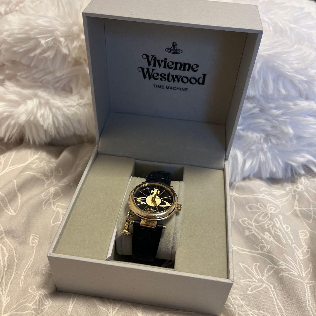 【値下げします】【稼働備品】Vivienne Westwood 時計