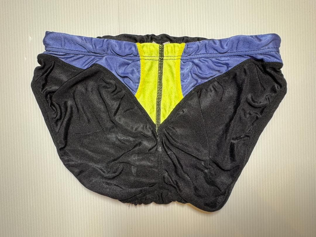 【MJ72】speedo 指定　男子　競泳水着　Mサイズ