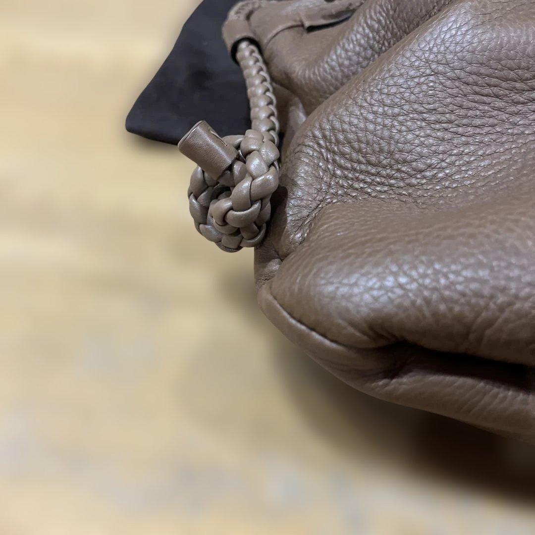 GUCCI インターロッキングブラウンレザー ショルダーバッグ