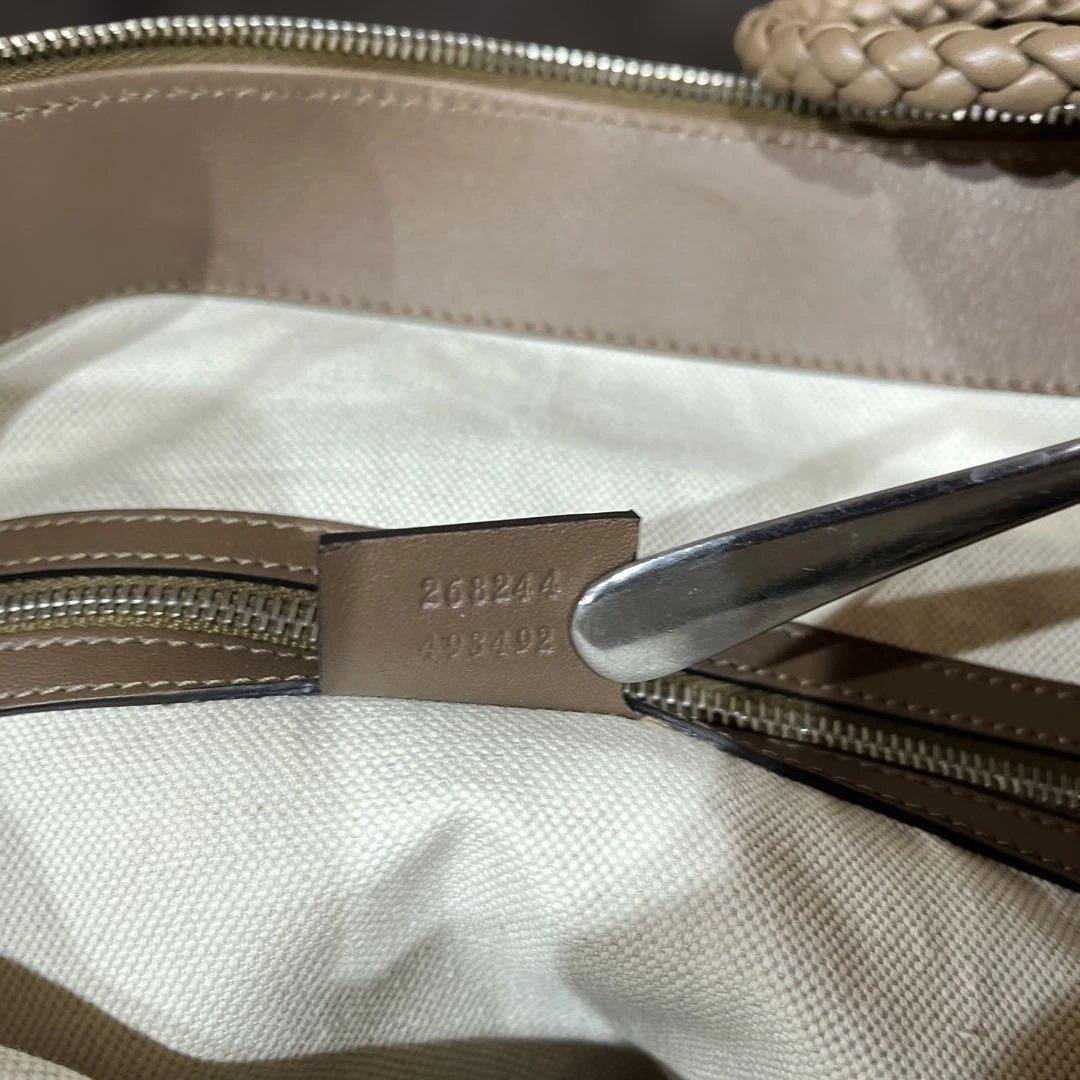 GUCCI インターロッキングブラウンレザー ショルダーバッグ