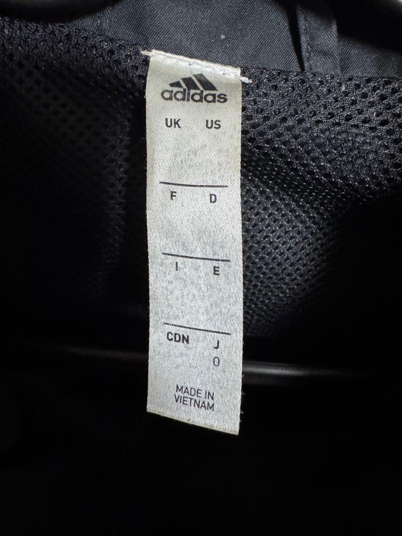 adidas ジャージ上下　アディダス　three tides tattoo