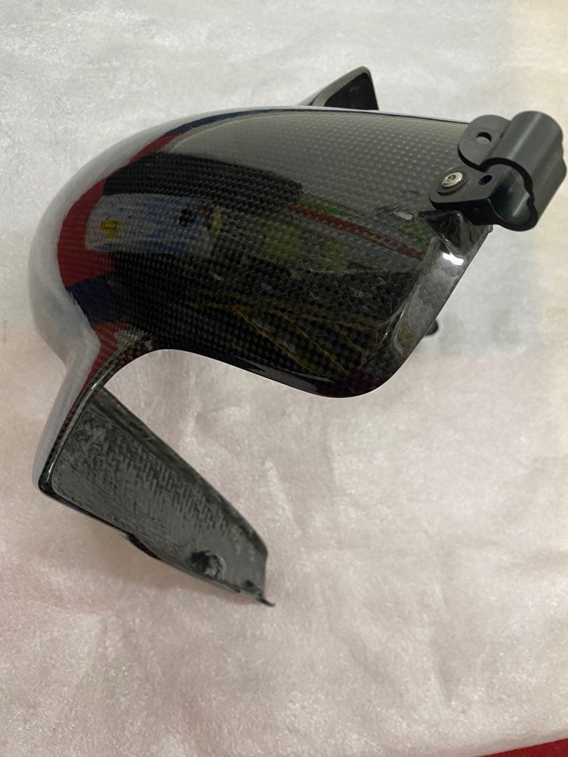 Pirelli カーボンファイバー フロントフェンダー Ducati