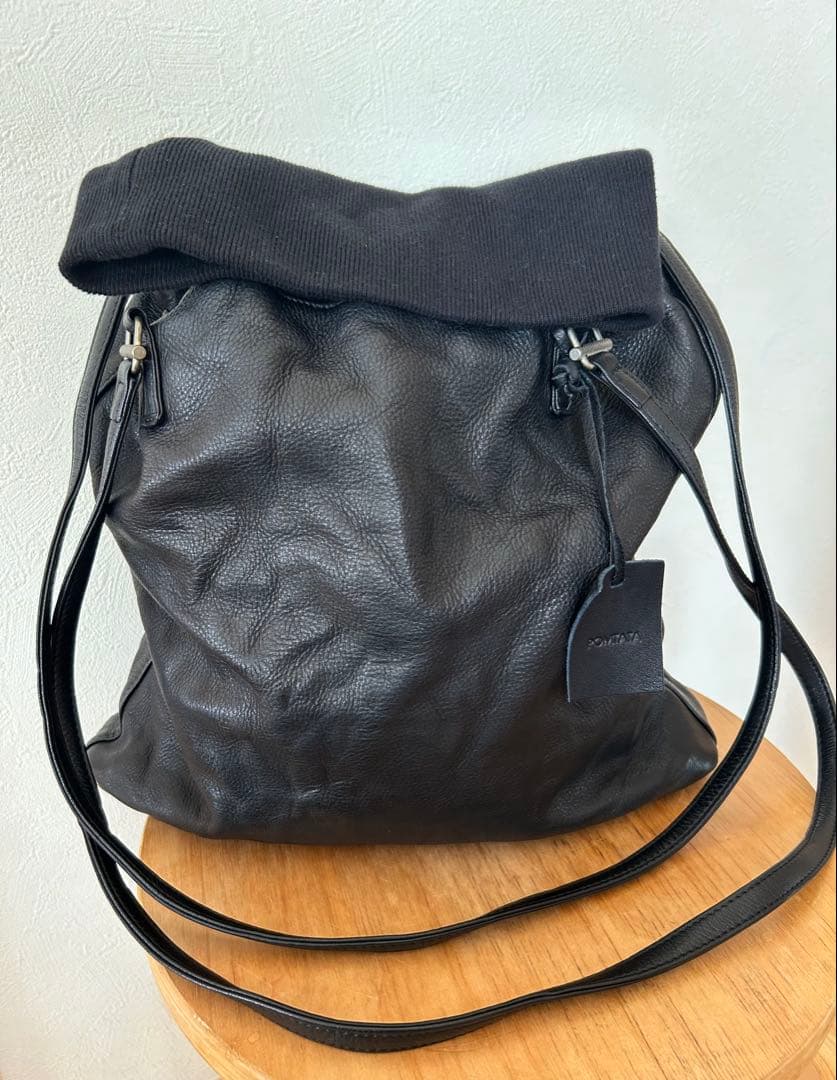 【美品】POMTATA トートバック ハンドバッグ ブラック レザー ポンタタ