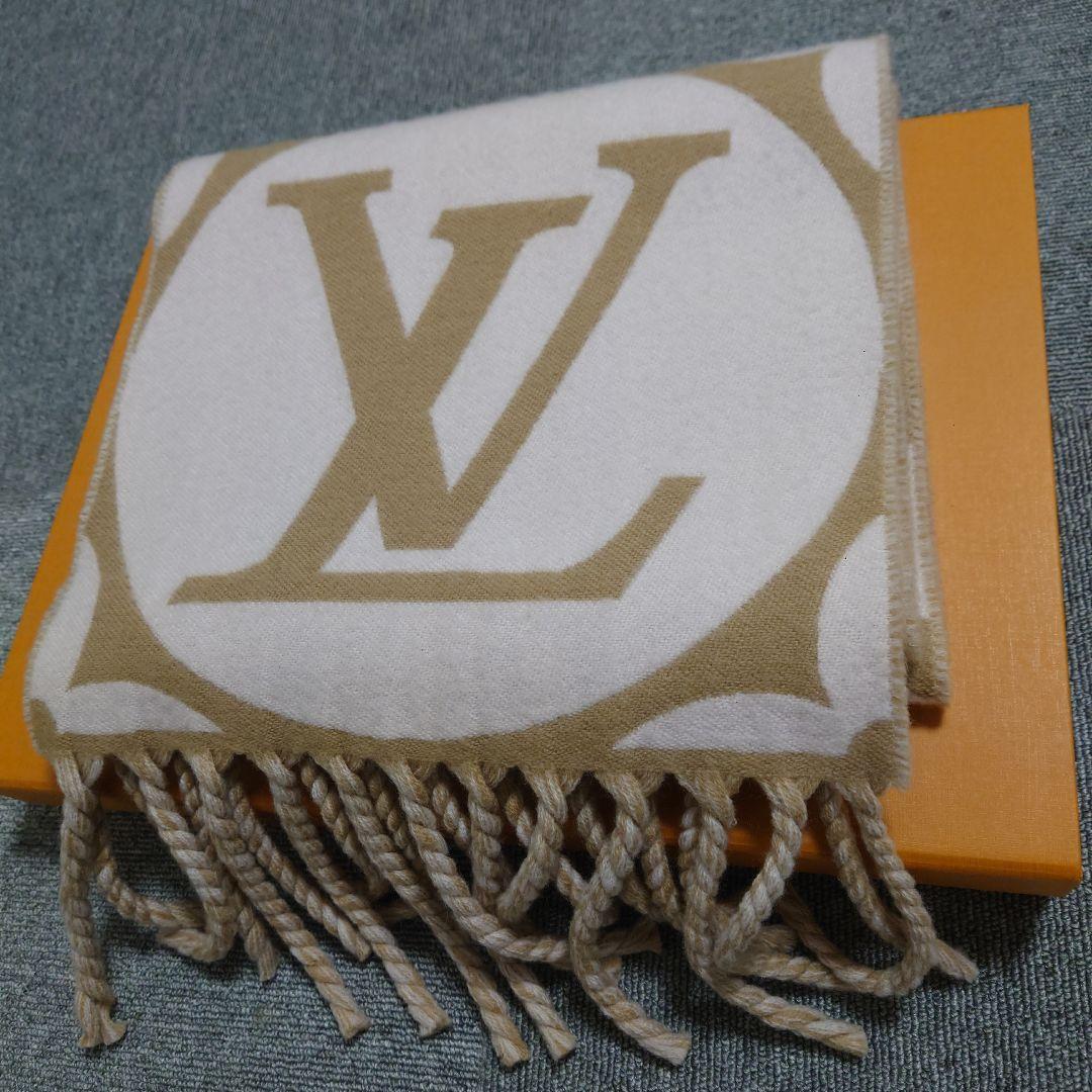 最終値下げ Louis Vuitton メダリオン ロゴマフラー 新品同様
