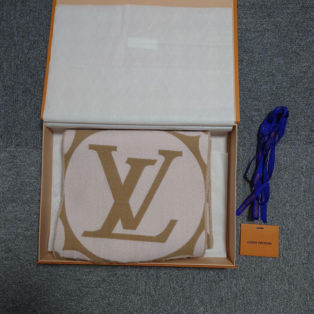 最終値下げ Louis Vuitton メダリオン ロゴマフラー 新品同様