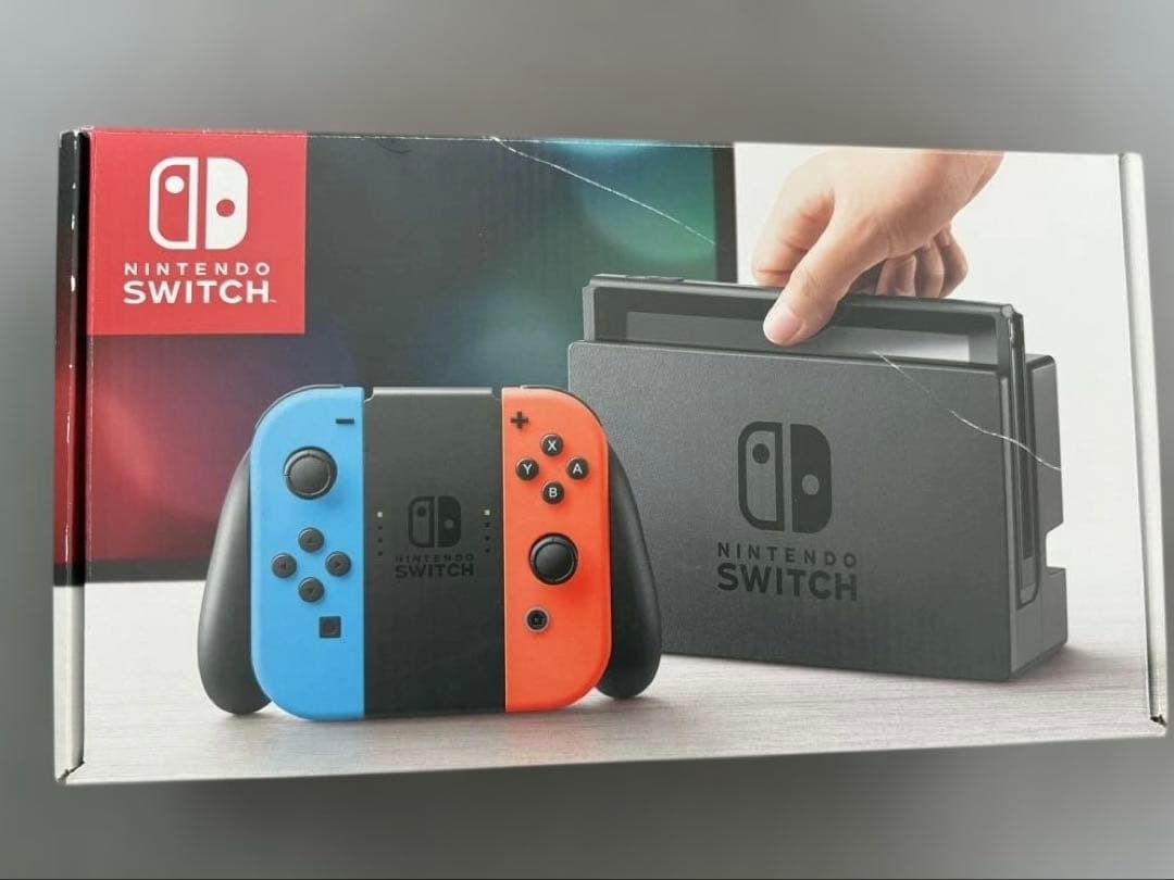 Nintendo Switch 本体 青と赤のジョイコン ガラスフィルム貼付済