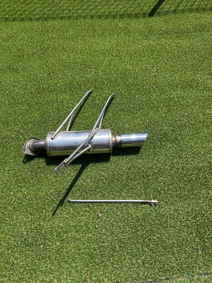 NDロードスター　マフラー