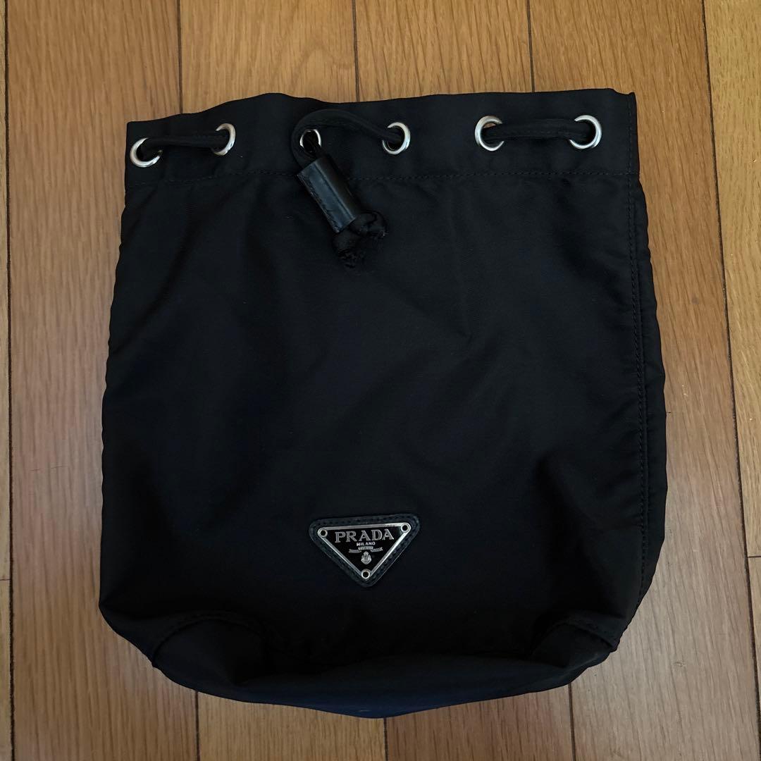 PRADA ブラック ドローストリングバッグ