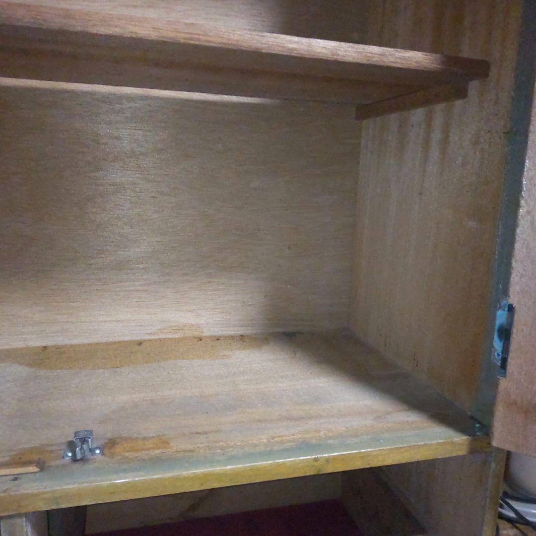 あ*ら様 レトロな木製キャビネット 古い本棚 ガラス扉付き カーテン付き