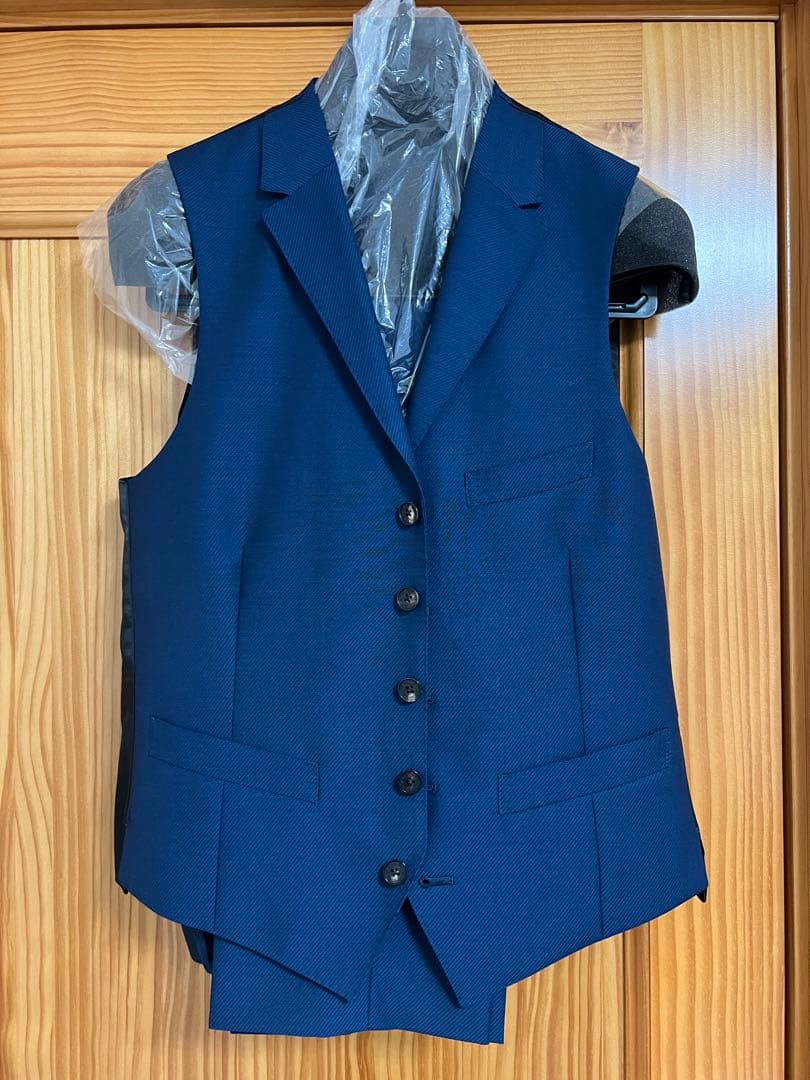 ブラックレーベル　ROEBUCKブルーソリッド3ピーススーツ