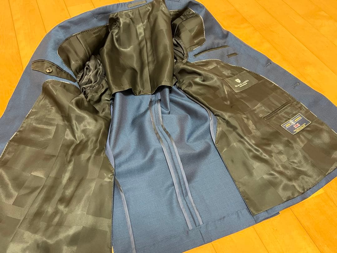 ブラックレーベル　ROEBUCKブルーソリッド3ピーススーツ