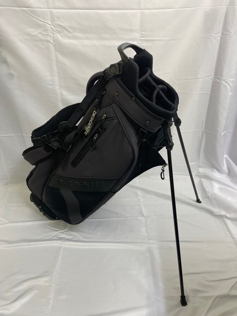 デサントゴルフ　スタンド式　キャディ バッグ　グレー×ブラック