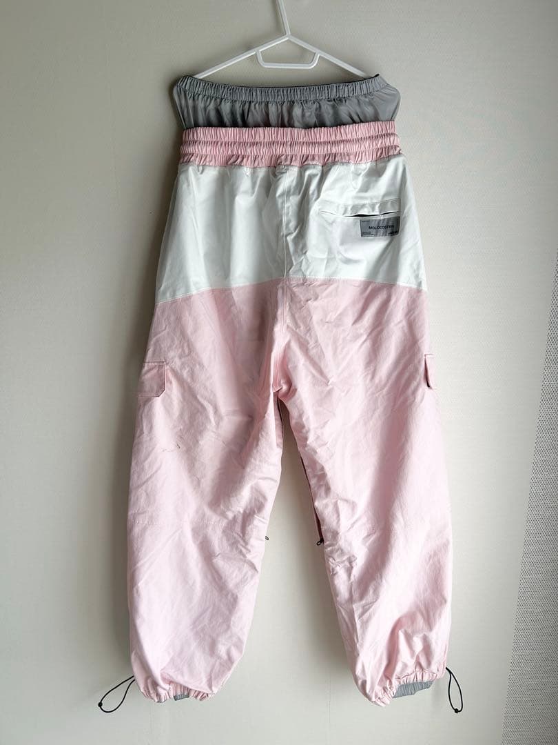 グローブ、おしりパッドおまけ付MOLOCOSTER スノーボードウェア Lサイズ