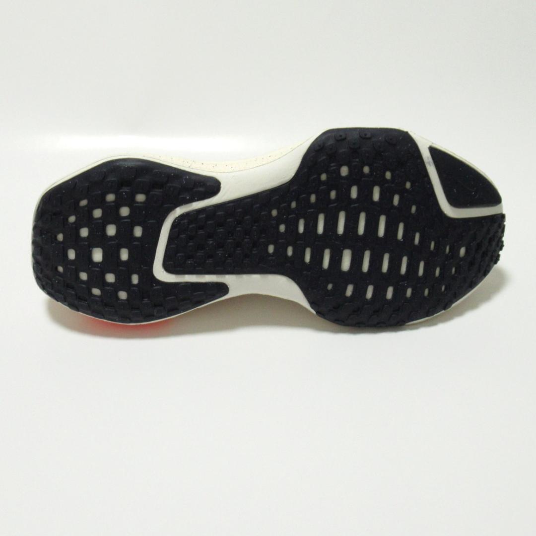 24.5cm 白 赤 ナイキ ズームX インヴィンシブル ラン フライニット 3