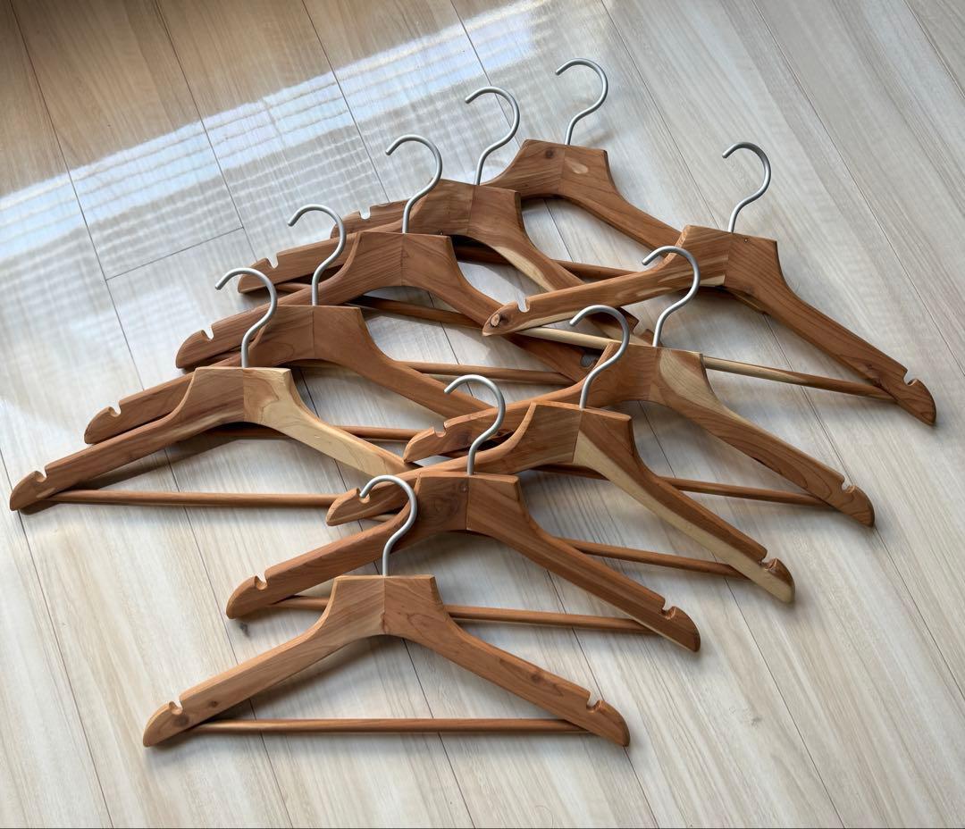 無印良品　廃盤　レッドシダー薄型ハンガー 10本　約41cm