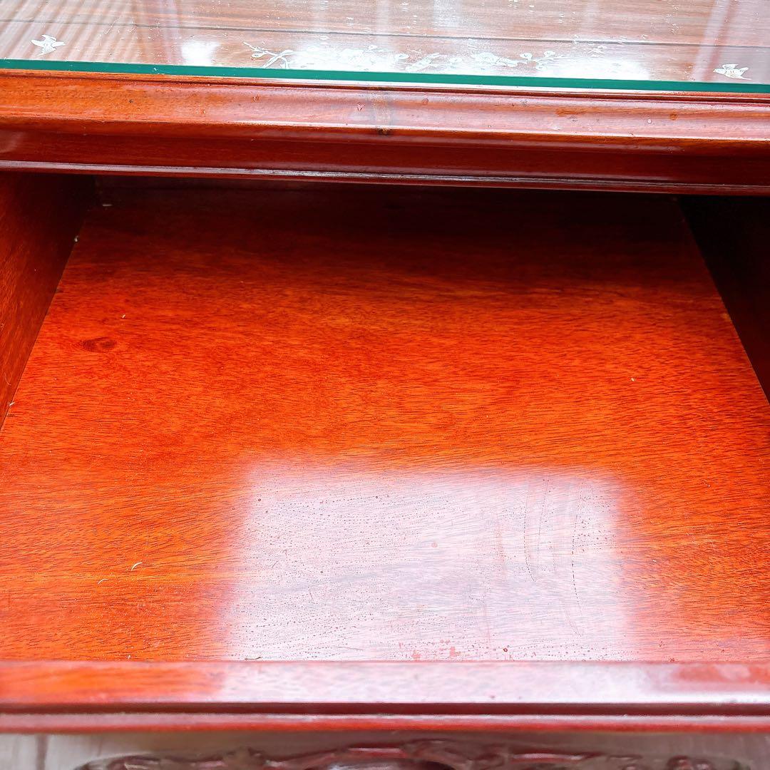 アンティーク 猫脚 螺鈿細工 木製 サイドテーブル 花鳥図 引き出し付き 赤茶