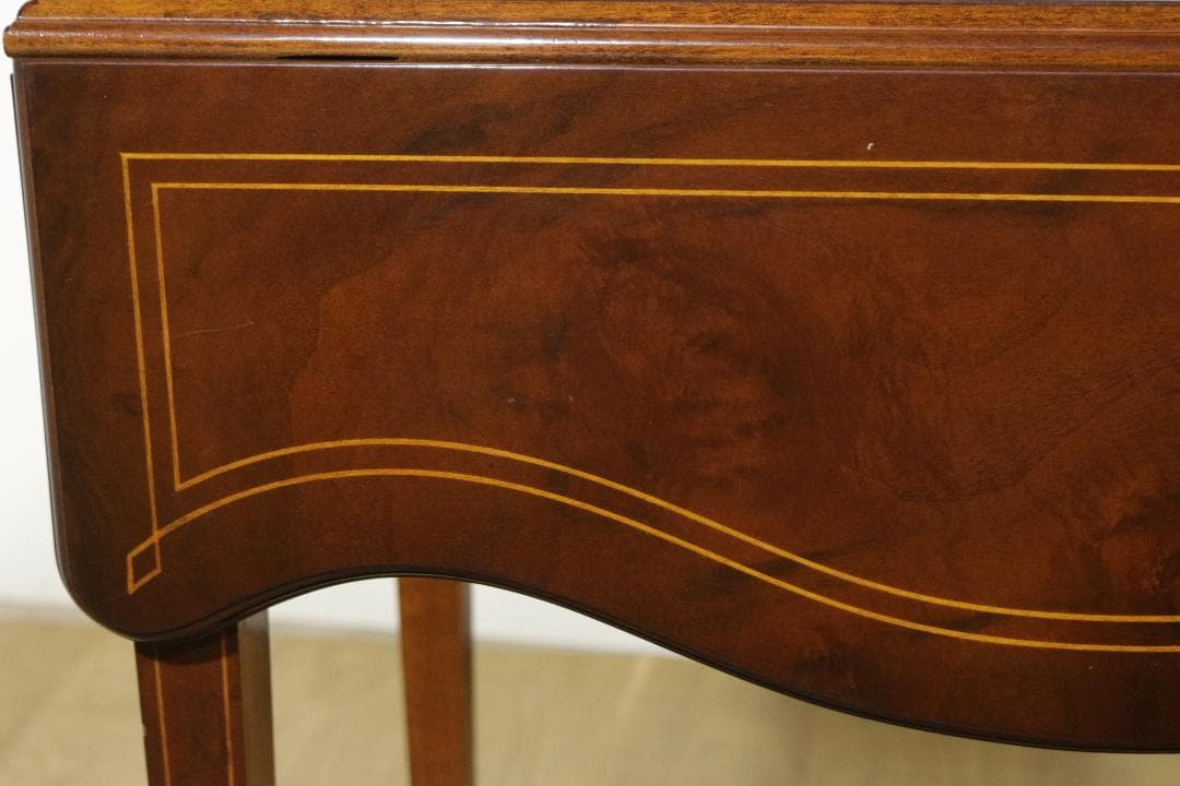 イタリア★クラシック★バタフライテーブル★キャスター付き★