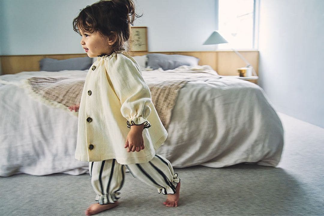 マールマール ナイトウェア オフホワイトストライプ パジャマセット70〜80cm