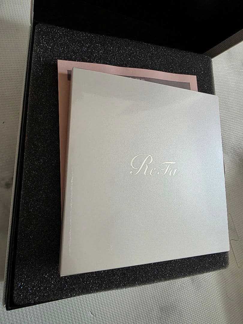 r*k様 refa リファ リファリズム　ブラックウッド 美顔器