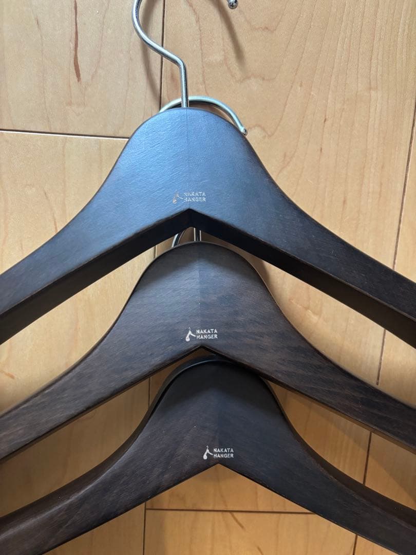 NAKATA ハンガー メンズジャケット用　スモークブラウン　3本