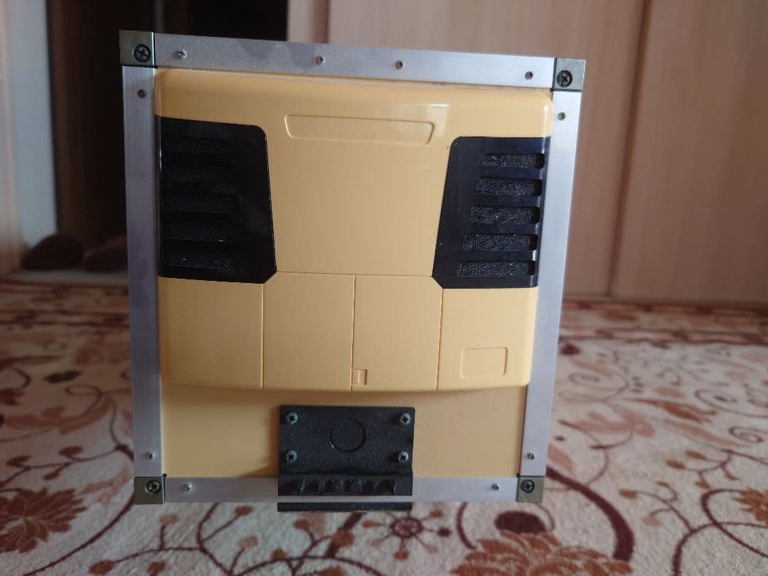 タミヤ　1/14 リーファートレーラー