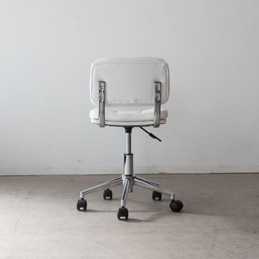 デスクチェア　RKC-301WH 高さ調節可能