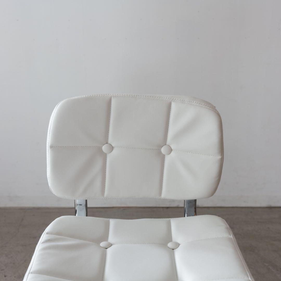 デスクチェア　RKC-301WH 高さ調節可能