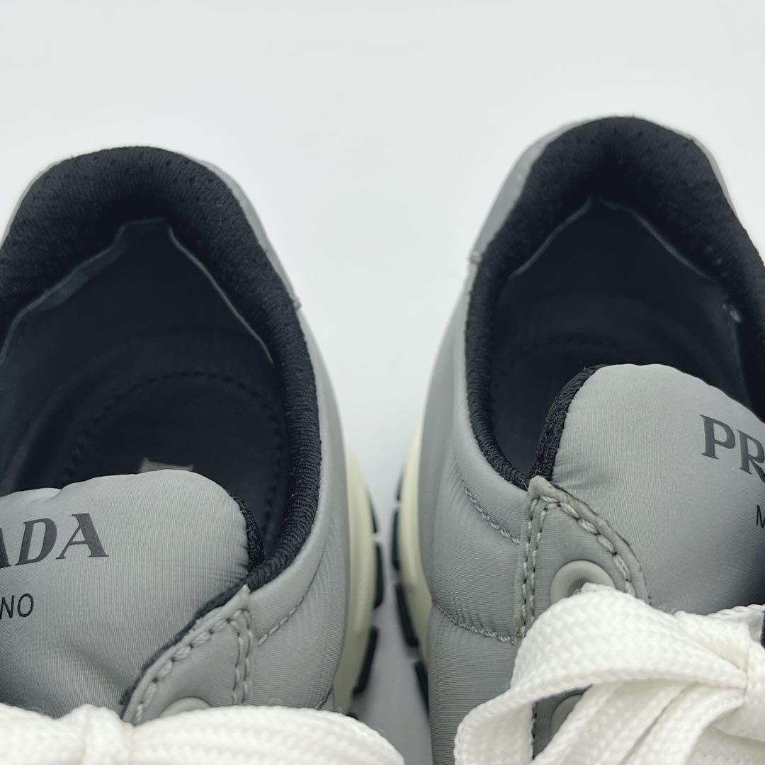 極美品　PRADA グレー　ナイロン スニーカー　36