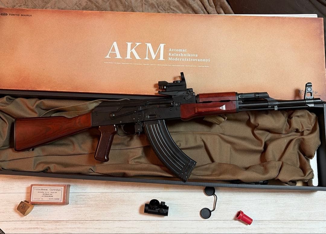 東京マルイ製　AKM(ガスガン)(中古)