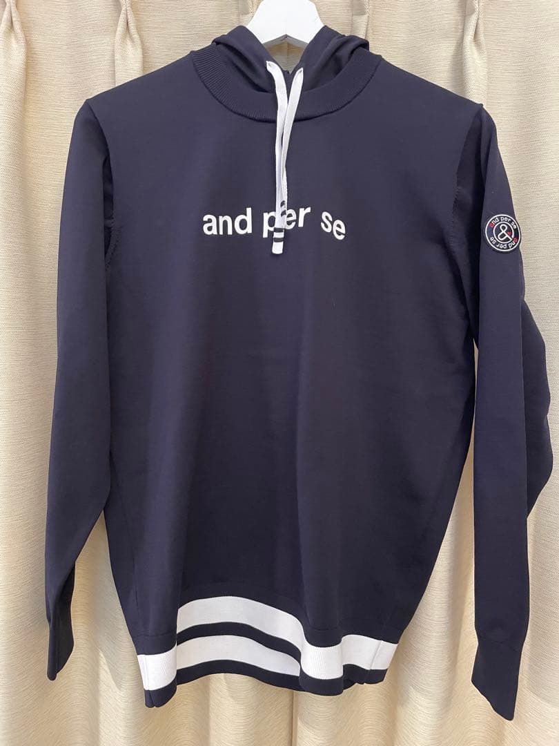 ◆超美品◆アンパスィ　and per se メンズパーカー　M ネイビー