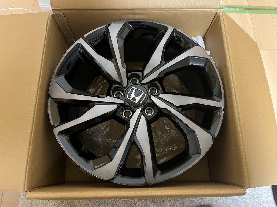 ホンダ 18インチ ホイール ブラック/シルバー