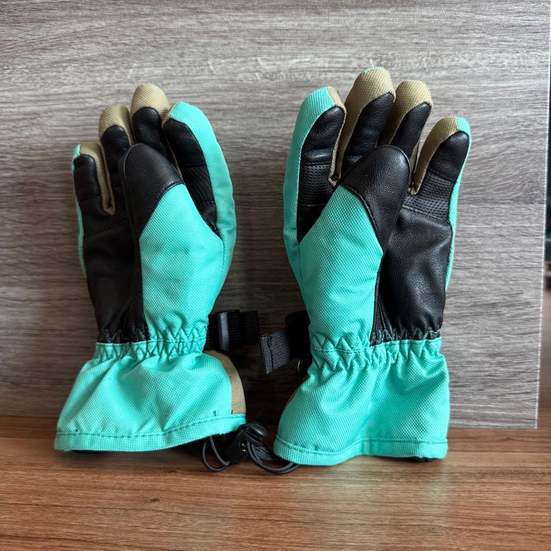 値下げ！スキー/スノボ4点セット ウェア ヘルメット 手袋 靴 salomon