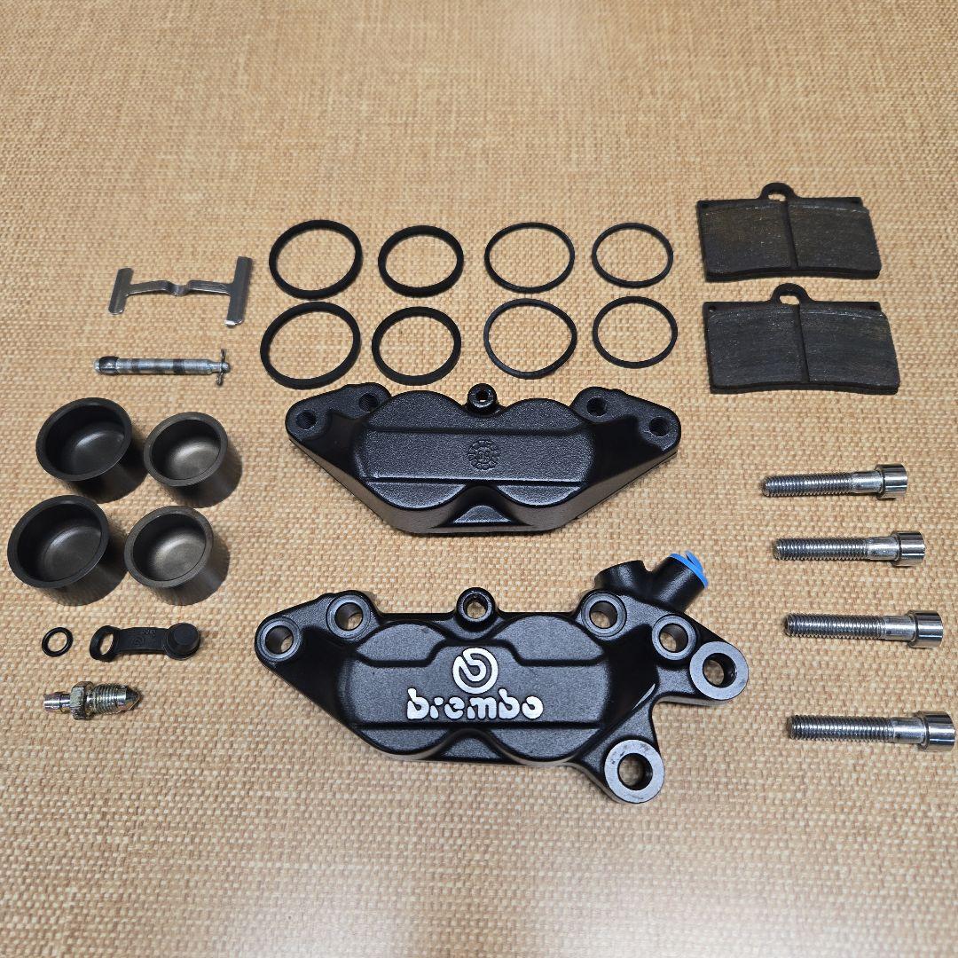 brembo ブレンボキャリパー 40mm 右 ブラック シルバーロゴ