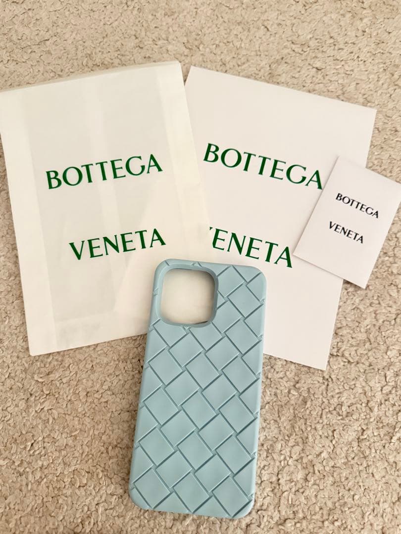 BOTTEGA VENETA iPhone16pro max ケース