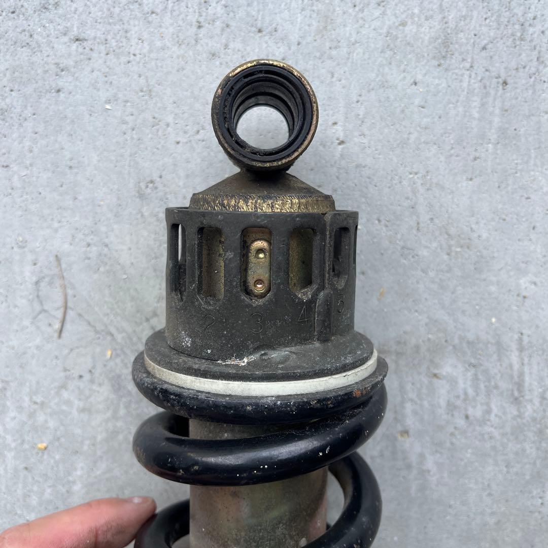 ドラッグスター400 純正サスペンション