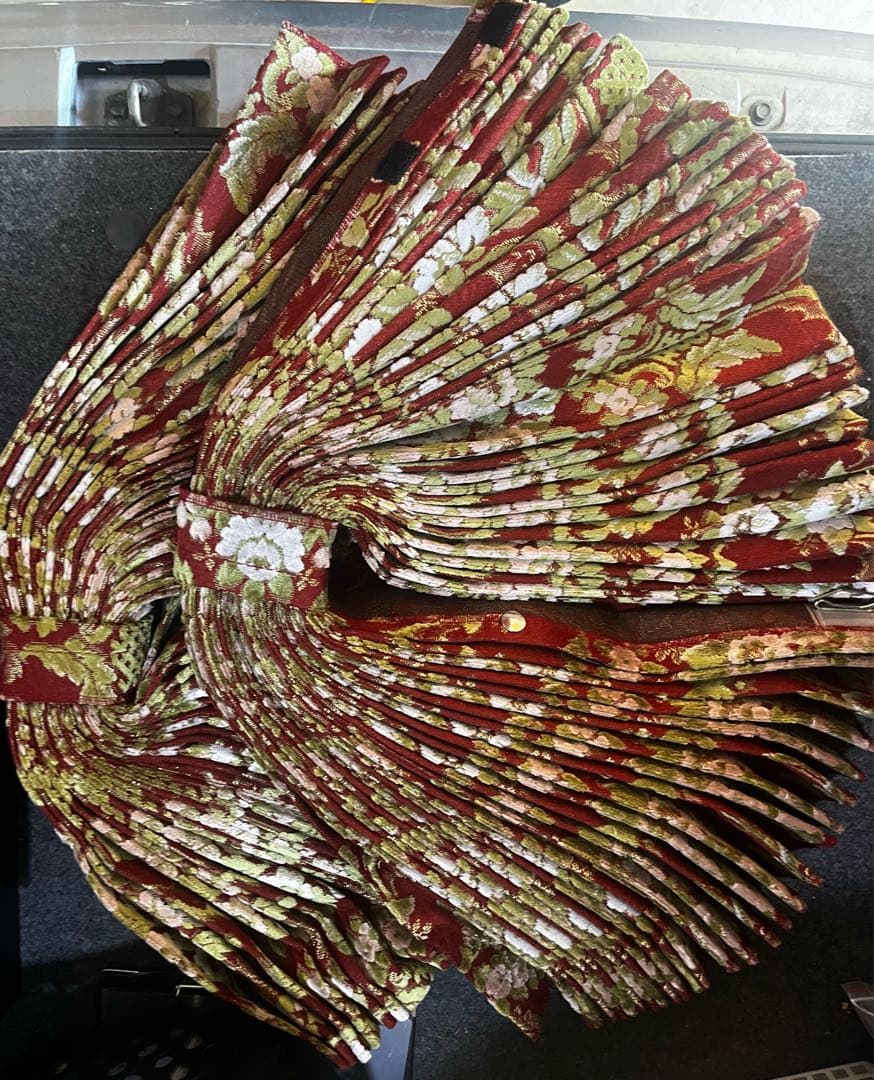 金華山 仮眠カーテン 花かご アコーディオンタイプ ワイン