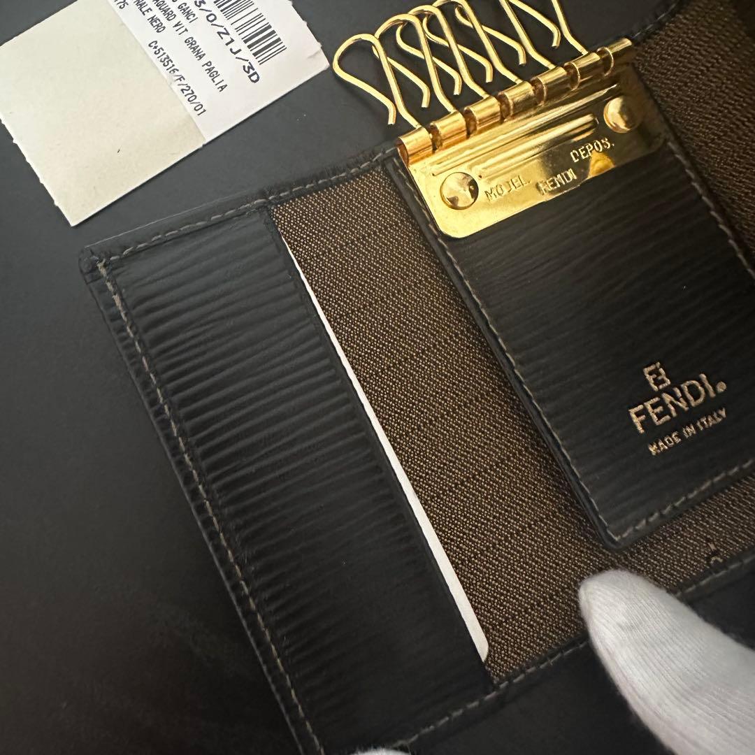 【未使用級】FENDI 6連 ズッカ柄 キーケース ブラウン
