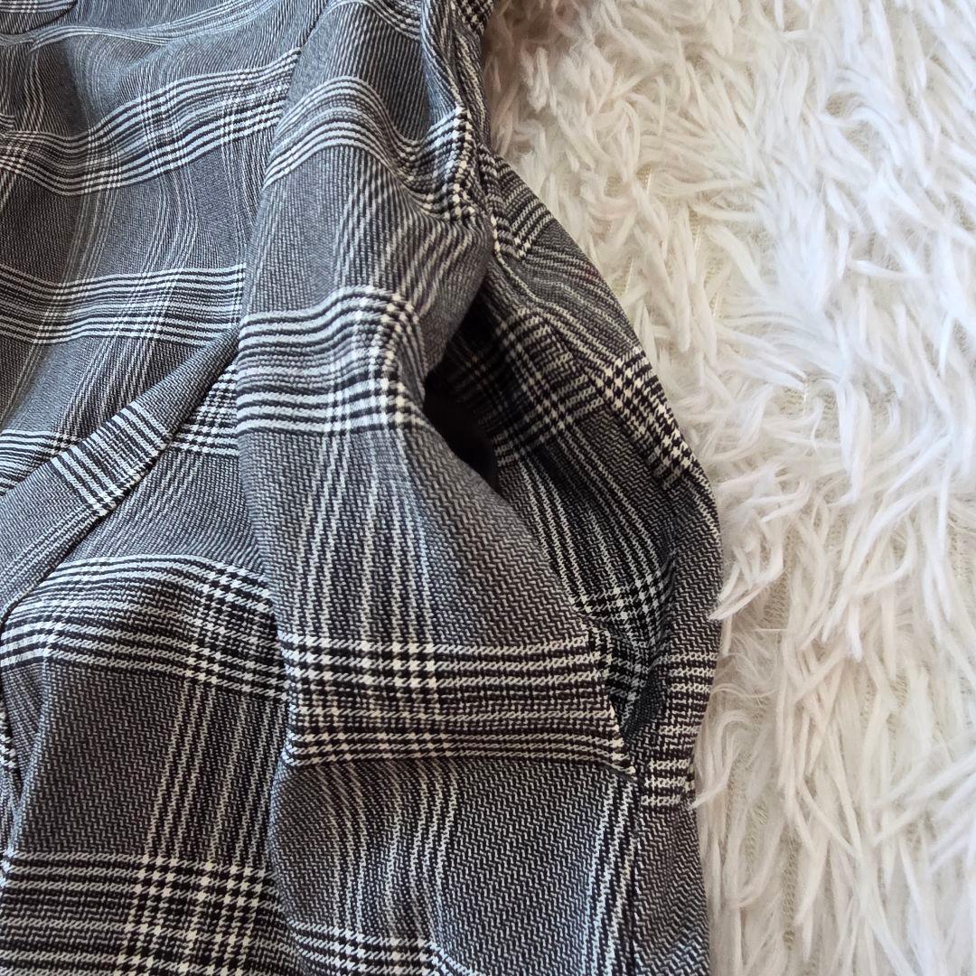 CINEMATIQ　ヴィンテージリリーロングワンピース　Ｌ　ストレッチ　金ボタン